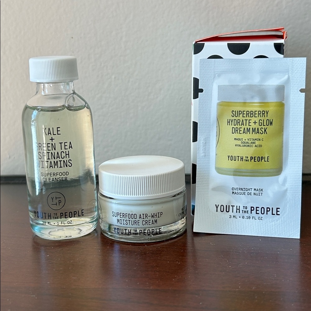 Youth to the People Gift Set - Sephora Beauty Insider NWT - Picture 3 of 6